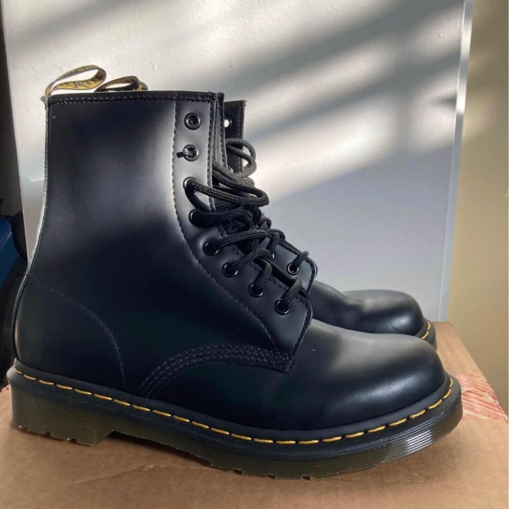 Dr. Marten’s 1460 (US W 9)
